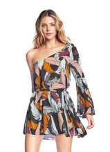 Load image into Gallery viewer, WALK ON THE BEACH
